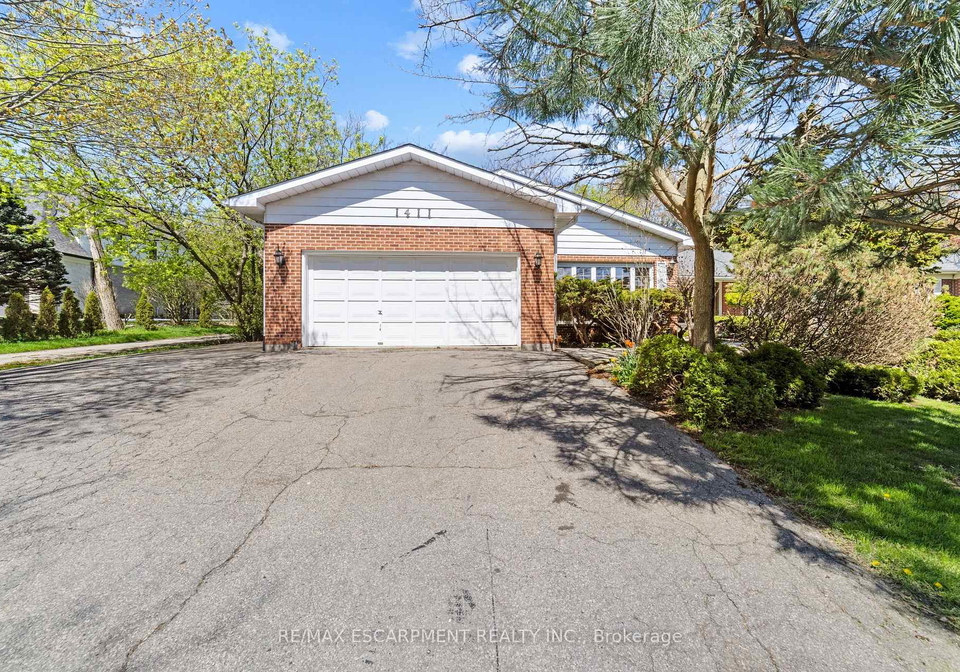 1411-beaufort-drive-burlington-ontario-w12831732