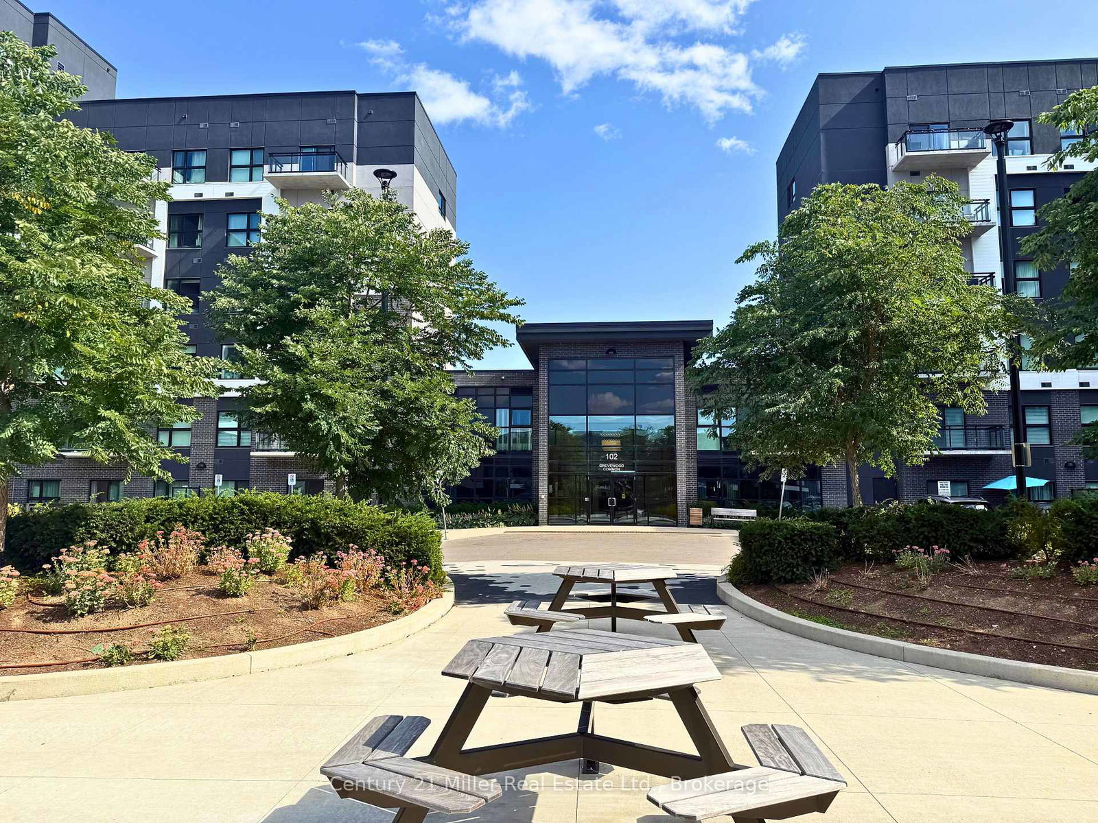 102-grovewood-common-circle-oakville-ontario-w12831774