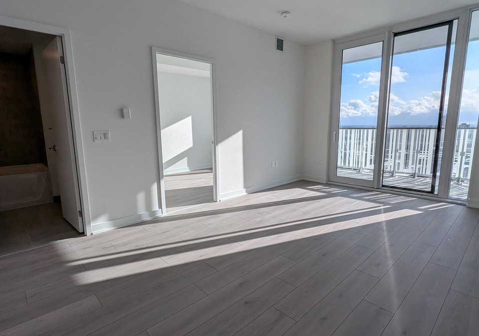 1-fairview-road-e-mississauga-ontario-w12831784