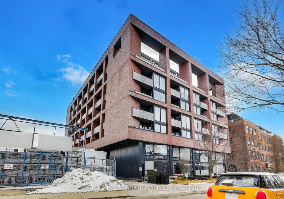383-sorauren-avenue-toronto-ontario-w12832292