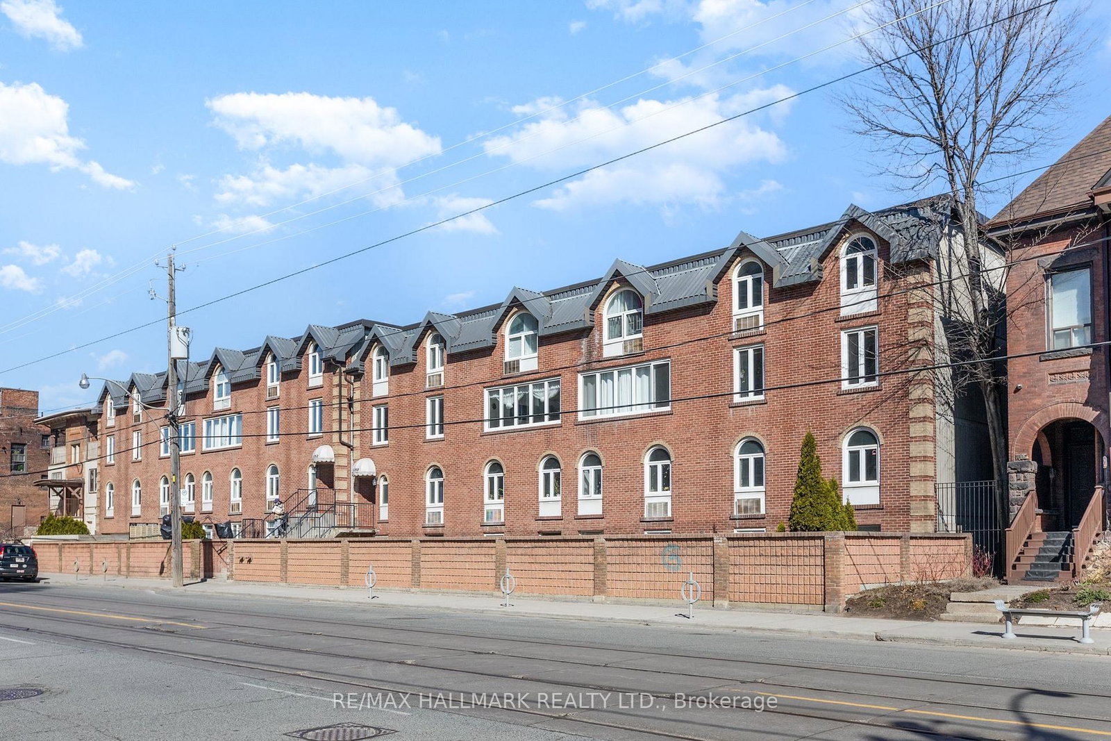 1250-king-street-w-toronto-ontario-w12832400