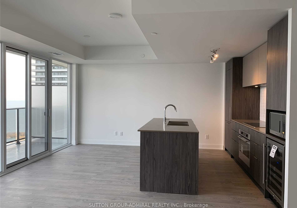 70-annie-craig-drive-etobicoke-ontario-w12832518