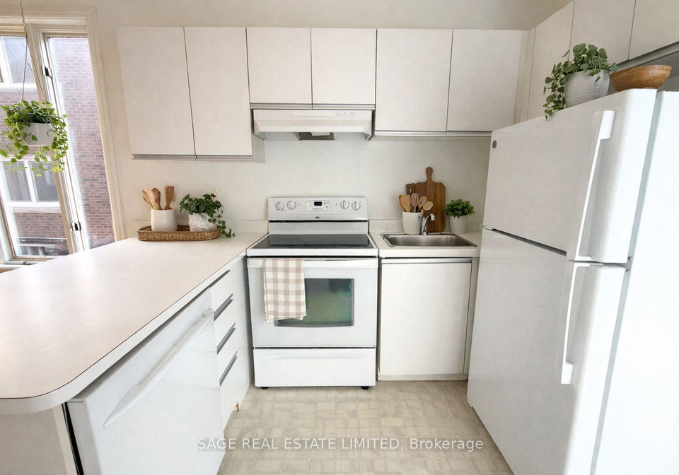 296-runnymede-road-toronto-ontario-w12832798