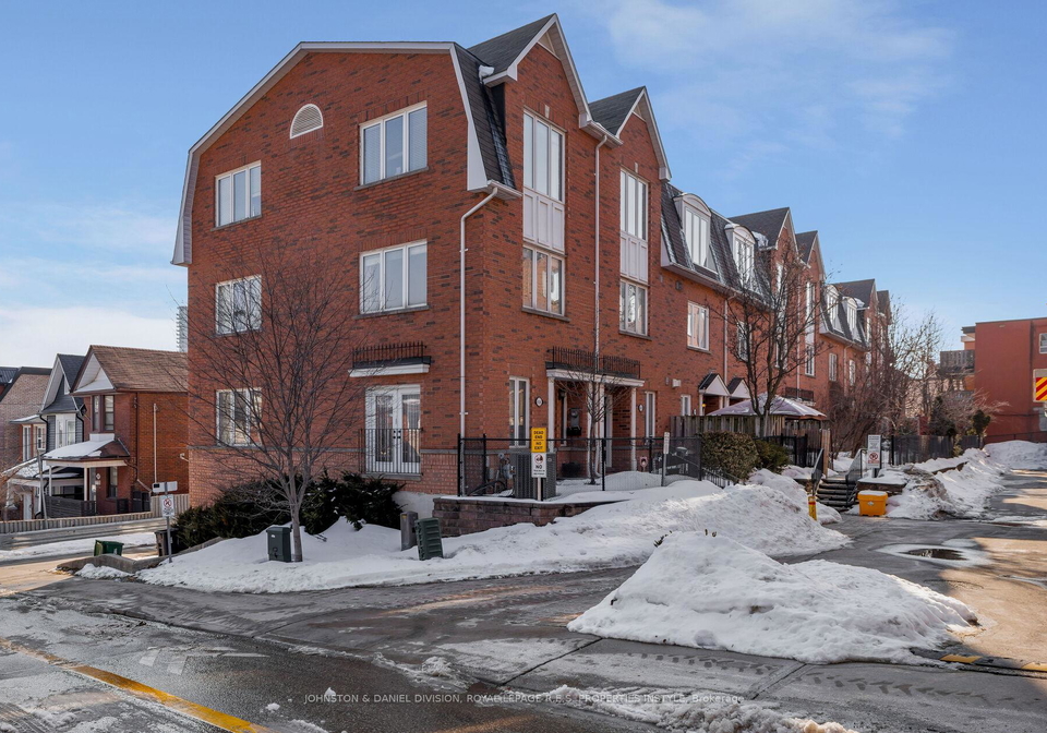 434-bartlett-avenue-n-toronto-ontario-w12832974