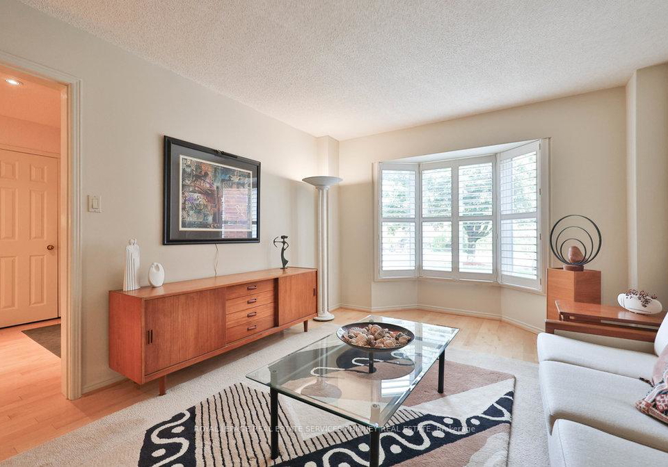 1995-pitagora-court-mississauga-ontario-w12833114