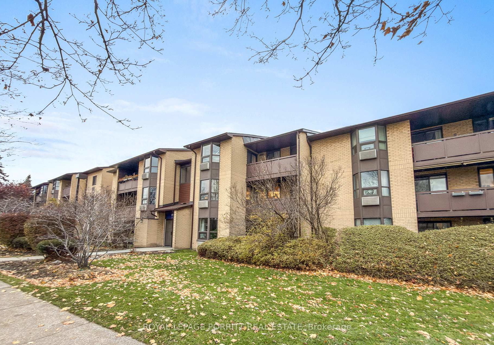 3835-lake-shore-boulevard-w-etobicoke-ontario-w12833150