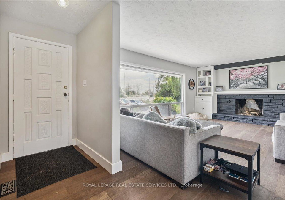 1099-burnhamthorpe-road-w-oakville-ontario-w12833332
