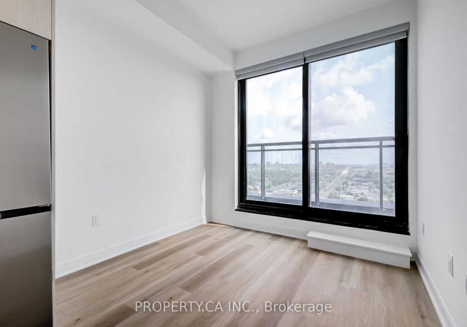 86-dundas-street-e-mississauga-ontario-w12833500