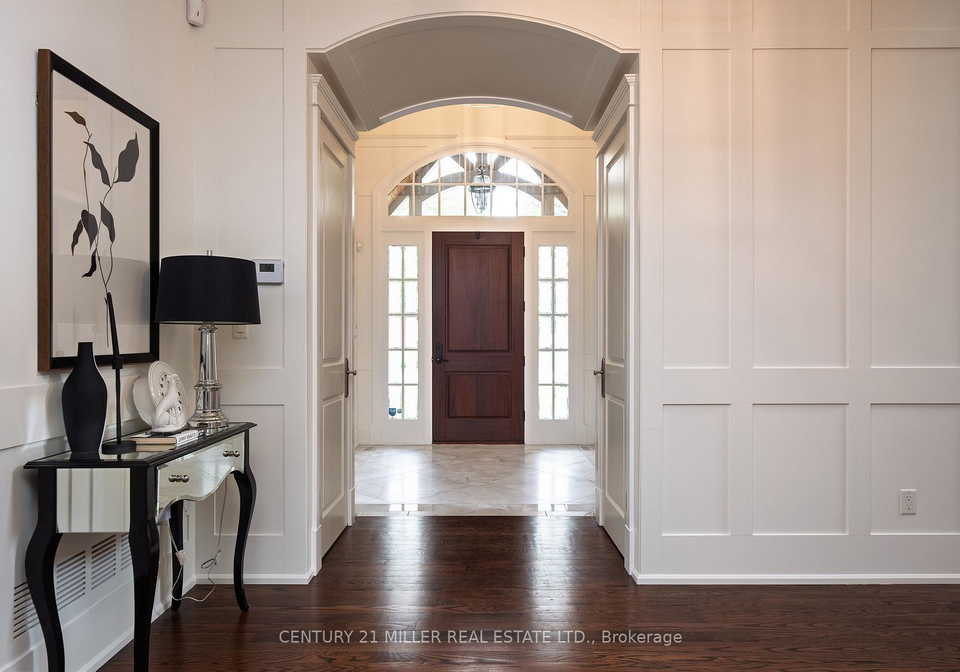 209-donessle-drive-oakville-ontario-w12833686