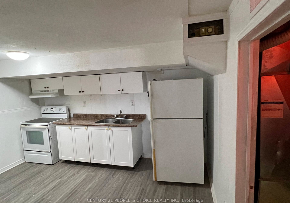 534-lana-terrace-mississauga-ontario-w12833908