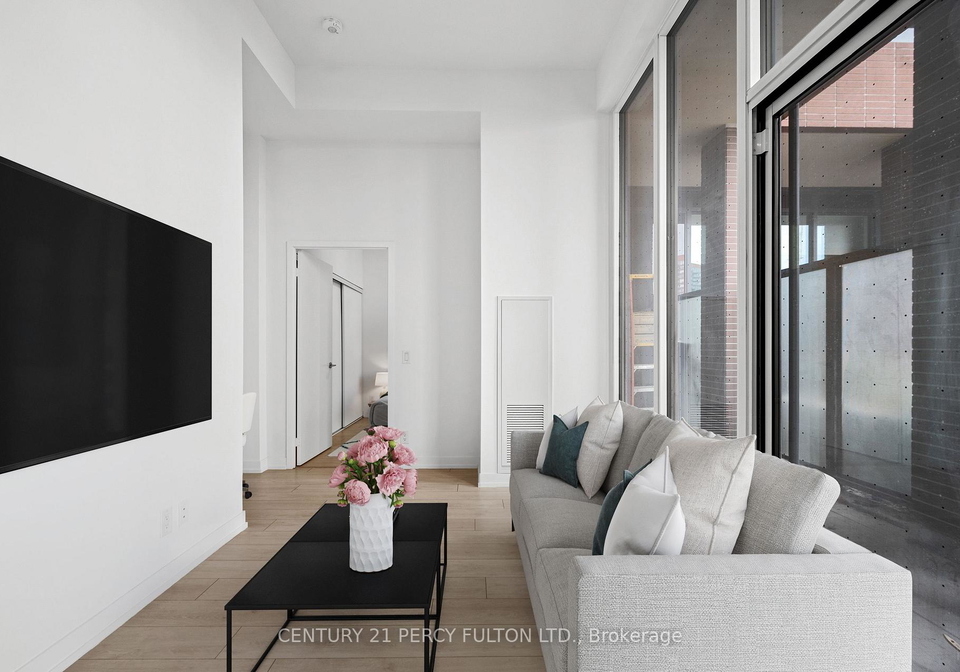 270-dufferin-street-toronto-ontario-w12834058