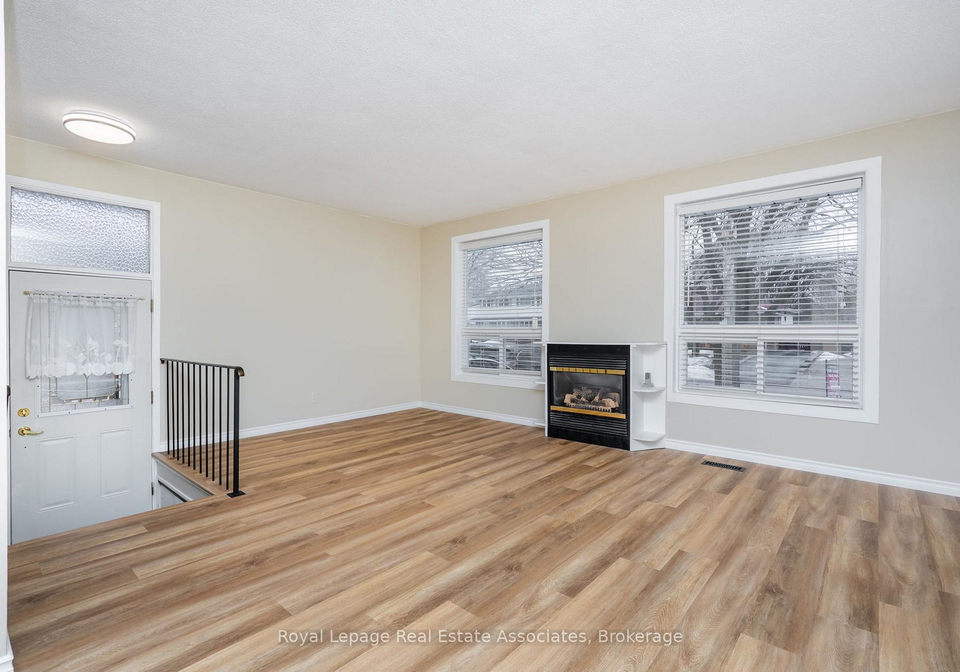 1370-roylen-road-oakville-ontario-w12834474