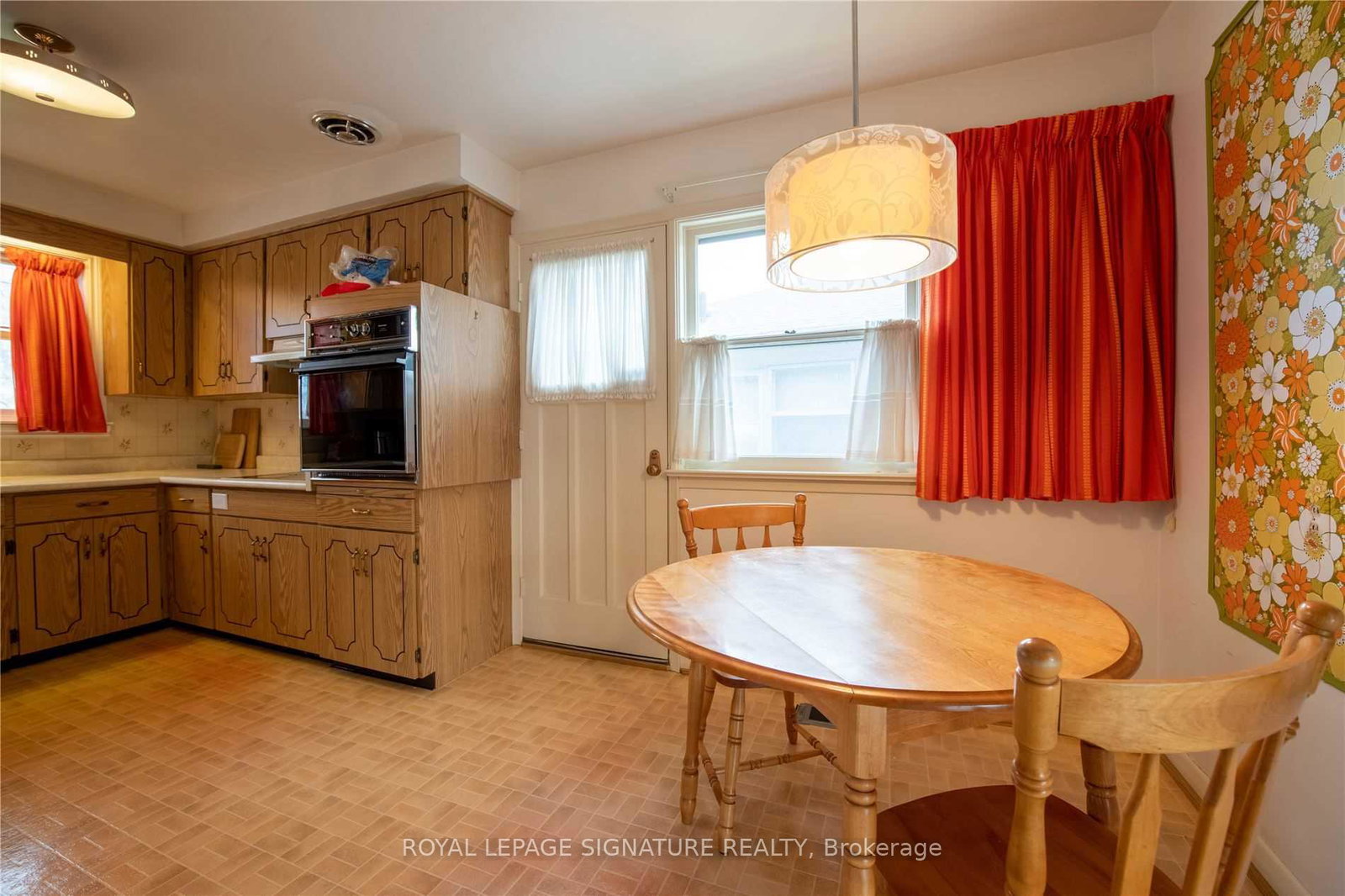 28-esther-lorrie-drive-etobicoke-ontario-w12834668