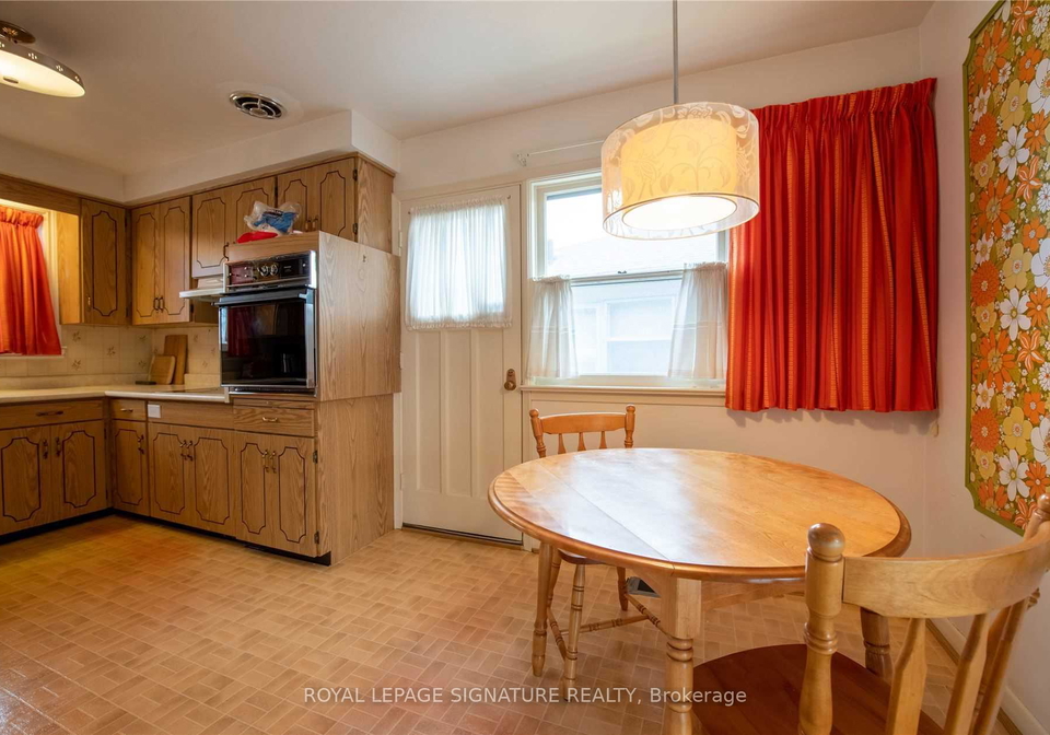 28-esther-lorrie-drive-etobicoke-ontario-w12834668