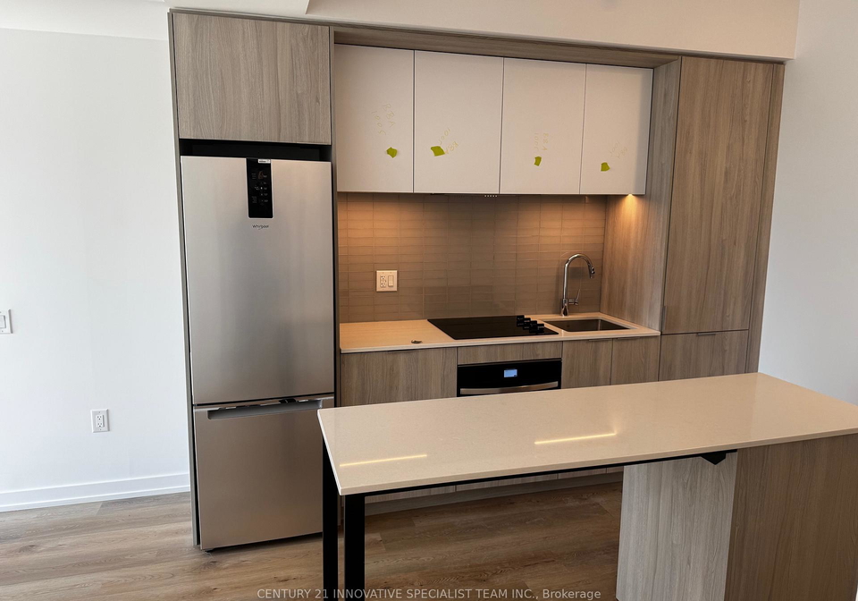 395-square-one-drive-mississauga-ontario-w12834826