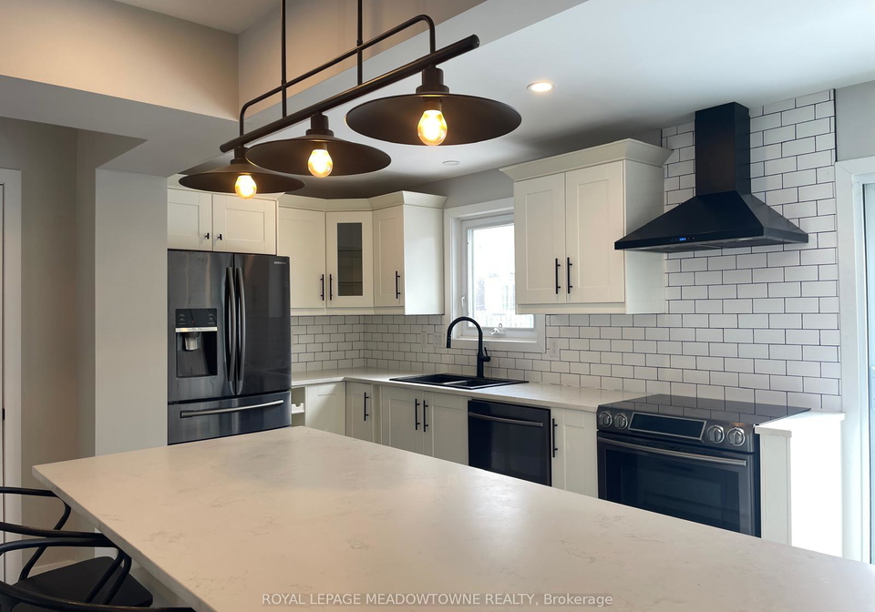 742-coulson-avenue-milton-ontario-w12834990