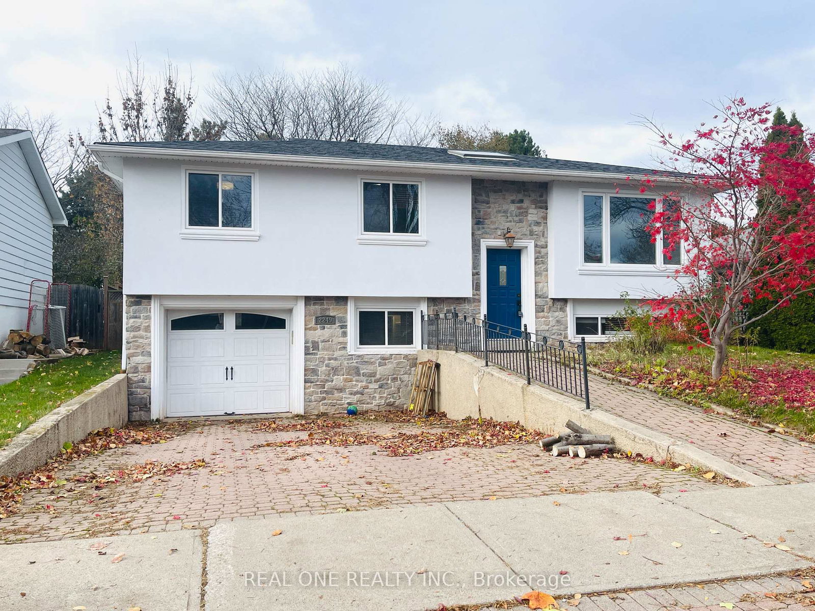 2249-wyandotte-drive-oakville-ontario-w12835166