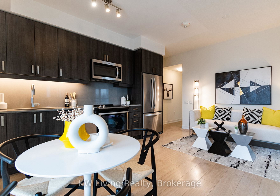 8-nahani-way-mississauga-ontario-w12835452