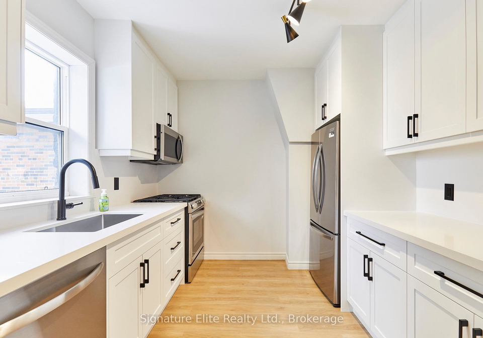 785-indian-road-toronto-ontario-w12835502