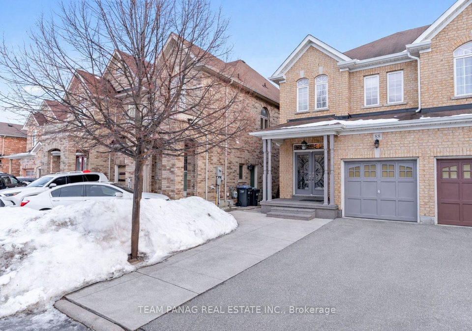 88-clearfield-drive-brampton-ontario-w12835506