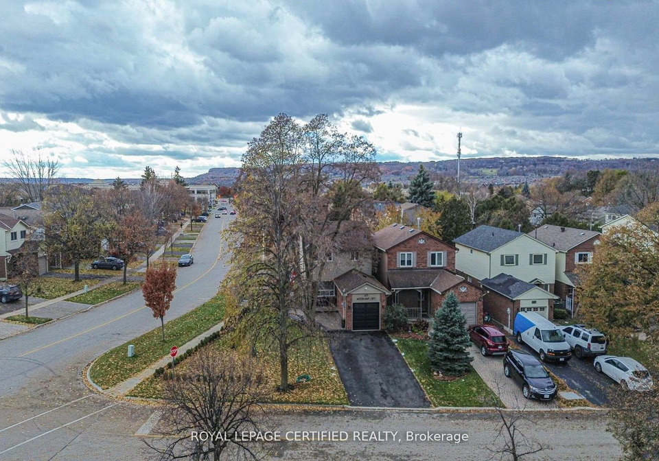 475-woodlawn-crescent-milton-ontario-w12835604