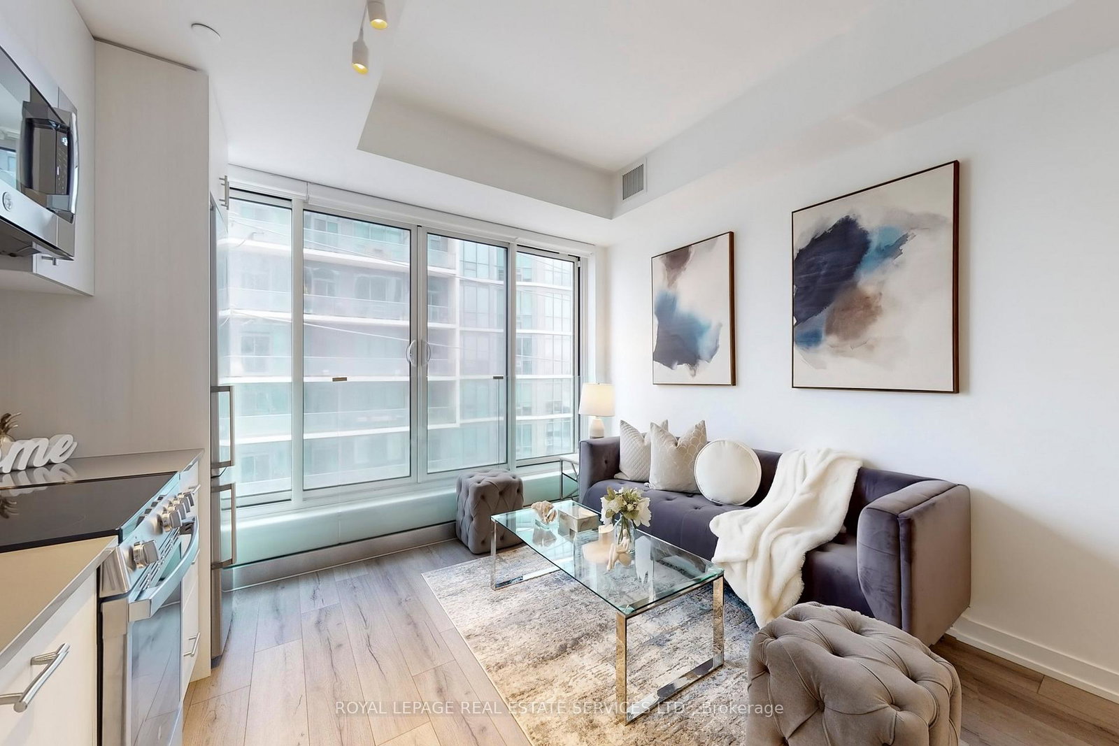 1195-the-queensway-etobicoke-ontario-w12836122