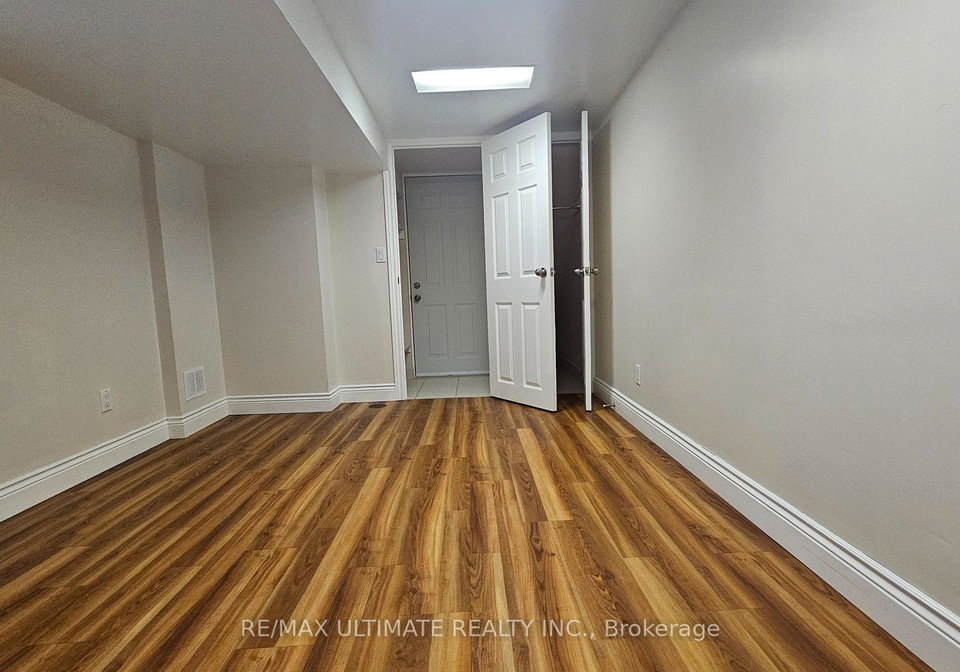 905-lansdowne-avenue-toronto-ontario-w12836252