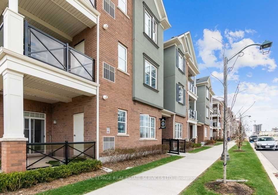 2326-taunton-road-oakville-ontario-w12836454