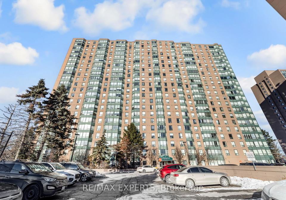 135-hillcrest-avenue-mississauga-ontario-w12836790