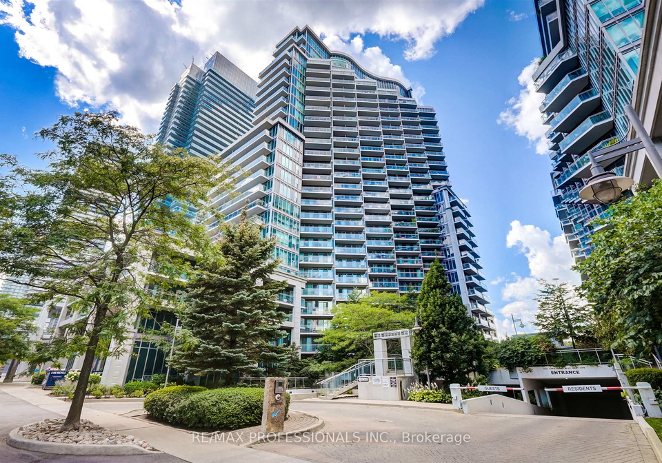 2121-lake-shore-boulevard-w-etobicoke-ontario-w12836860