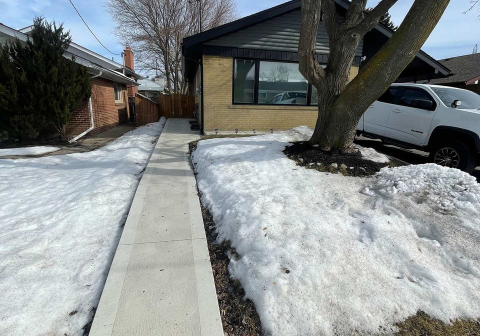 29-pakenham-drive-etobicoke-ontario-w12836878