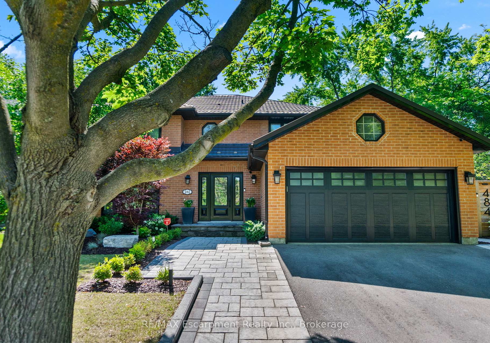 484-aspen-forest-drive-oakville-ontario-w12837064