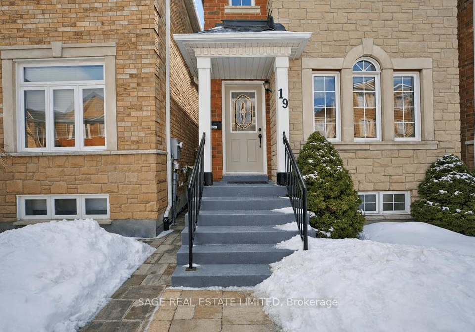 19-estoril-terrace-toronto-ontario-w12837242