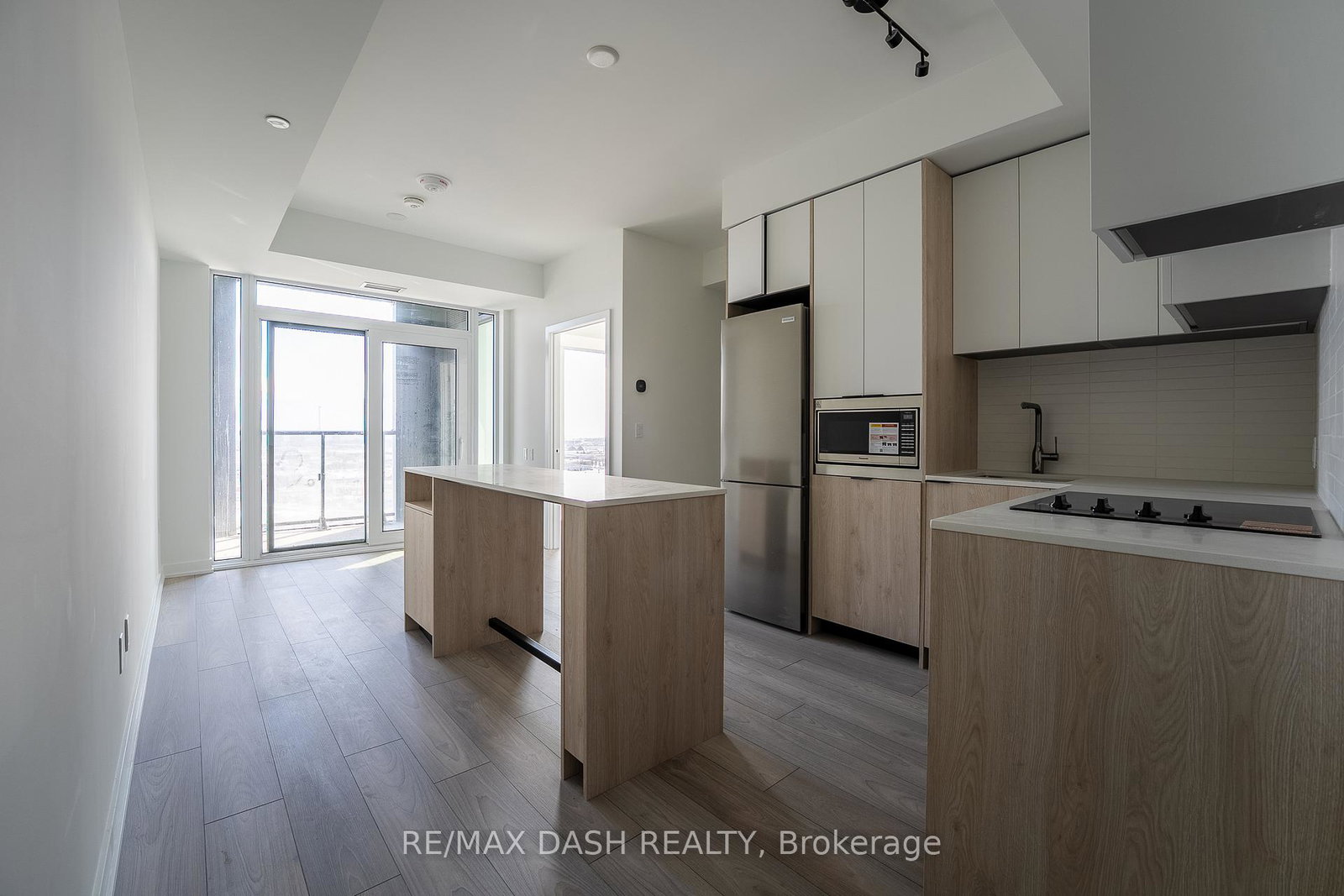 1007-the-queensway-avenue-etobicoke-ontario-w12838204