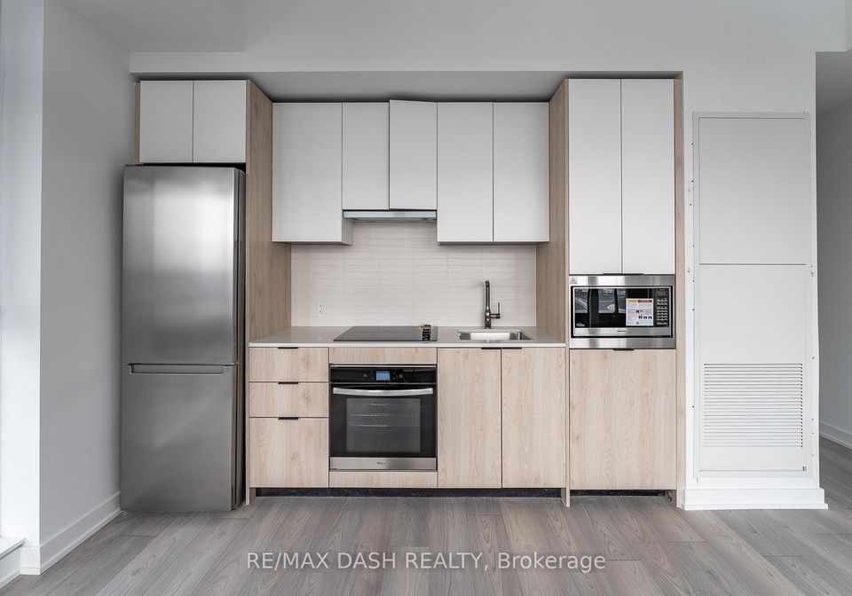 1007-the-queensway-avenue-etobicoke-ontario-w12838344