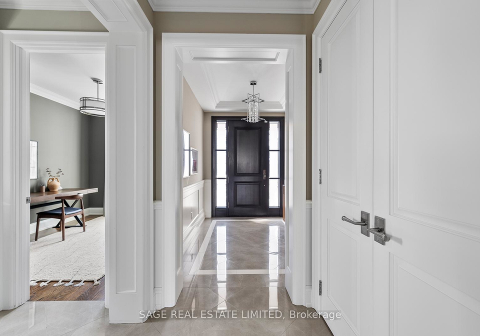 925-royal-york-road-etobicoke-ontario-w12838594