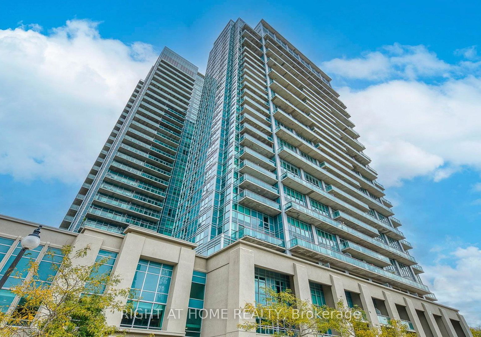 155-legion-road-n-etobicoke-ontario-w12838754