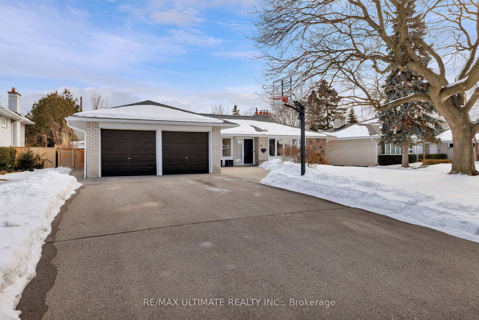 27-ravensbourne-crescent-etobicoke-ontario-w12838808