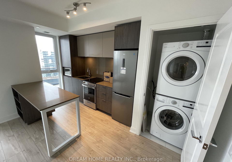 70-annie-graig-drive-etobicoke-ontario-w12838878