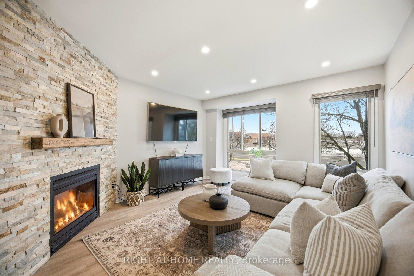895-maple-avenue-burlington-ontario-w12839108