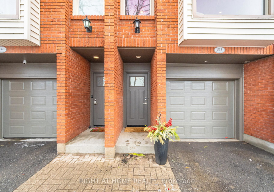 895-maple-avenue-burlington-ontario-w12839108