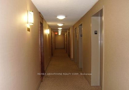 4900-glen-erin-drive-mississauga-ontario-w12839344