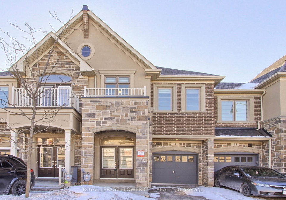 9-dalbeattie-drive-brampton-ontario-w12839454