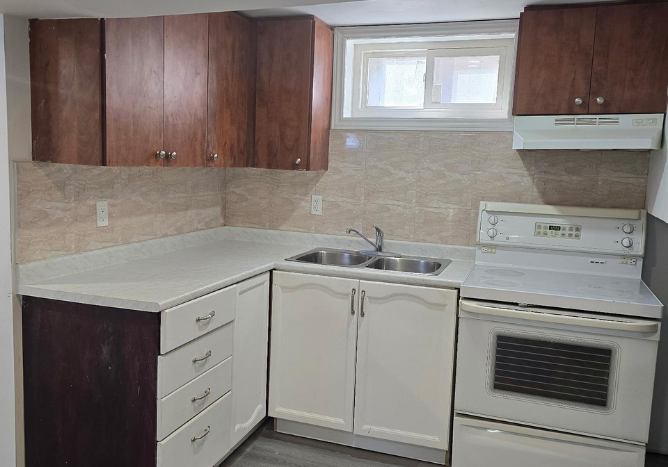 8-york-street-mississauga-ontario-w12839570