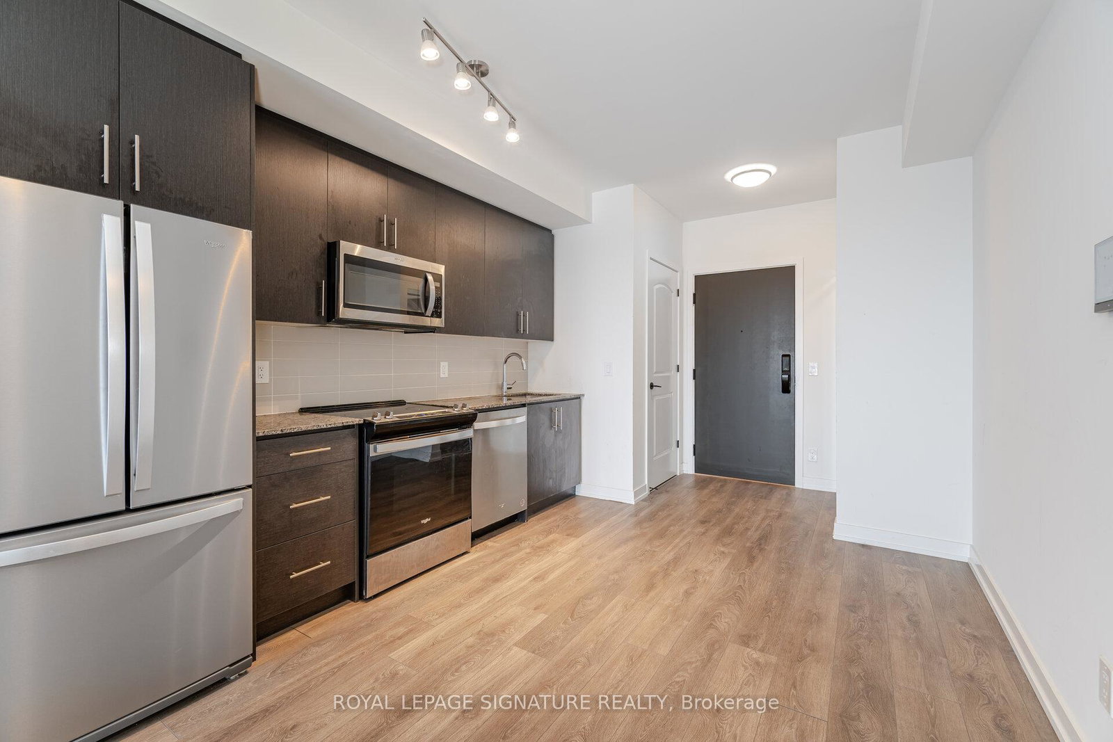 345-wheat-boom-drive-oakville-ontario-w12839574