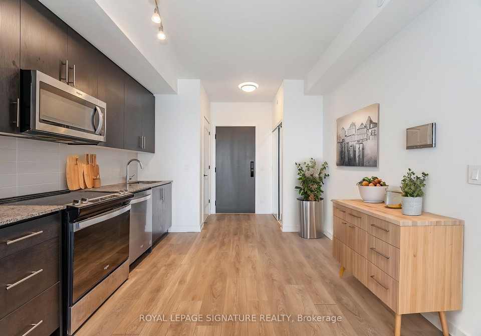 345-wheat-boom-drive-oakville-ontario-w12839574
