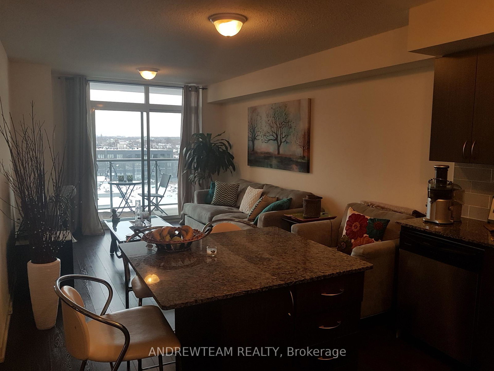 816-lansdowne-avenue-toronto-ontario-w12839694