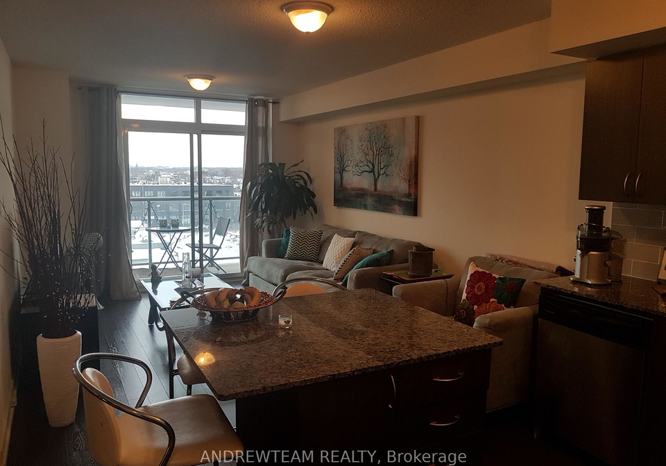 816-lansdowne-avenue-toronto-ontario-w12839694