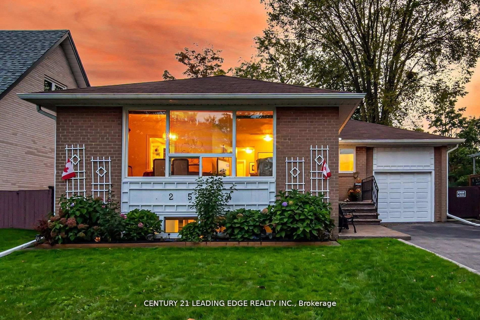 2574-lundigan-drive-mississauga-ontario-w12839764