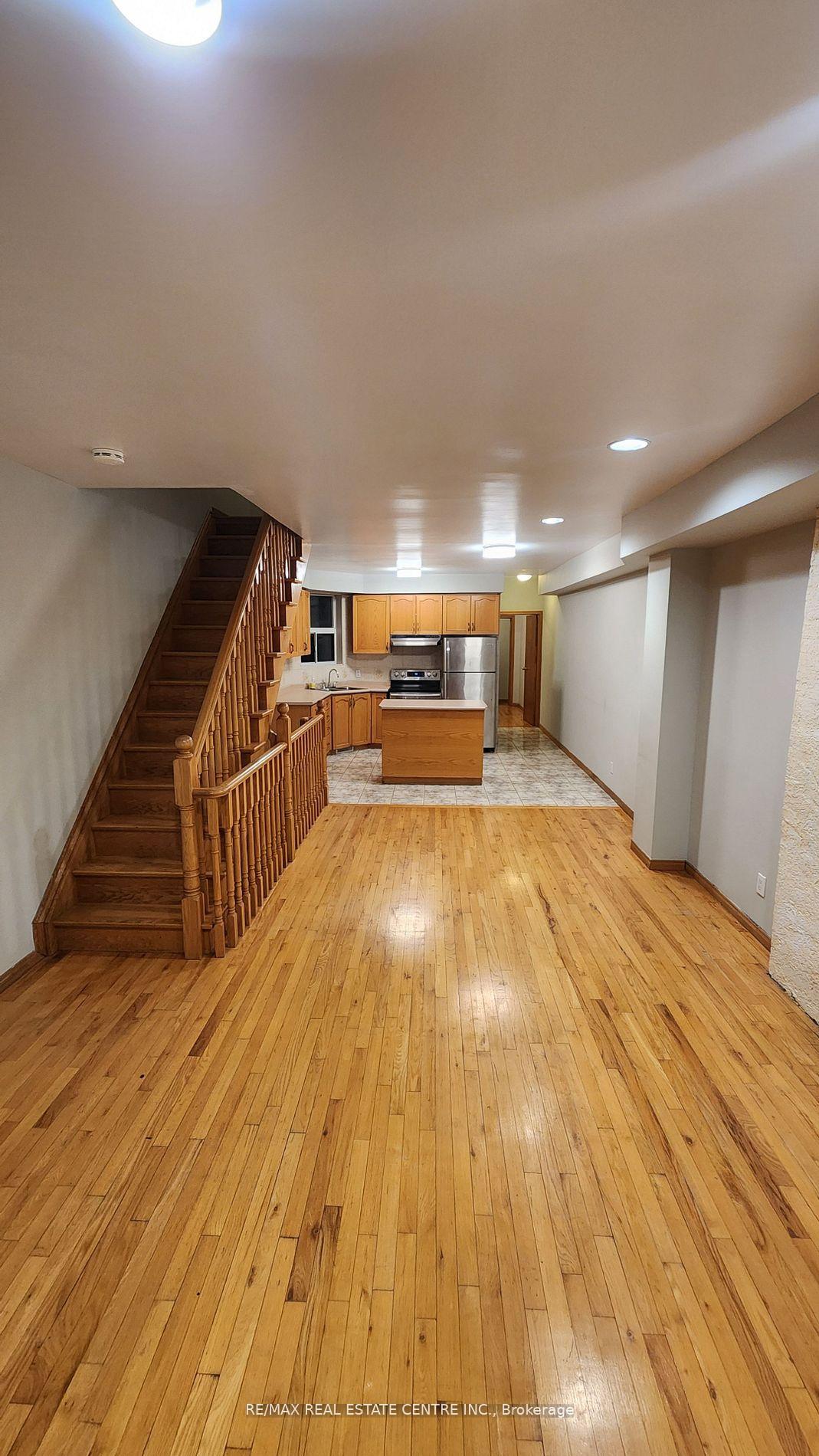 908-ossington-avenue-toronto-ontario-w12839782